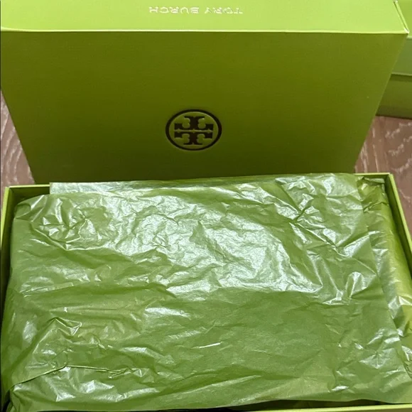 Tory Burch Black Pebbled Leather Penny Loafers - Picture 12 of 14